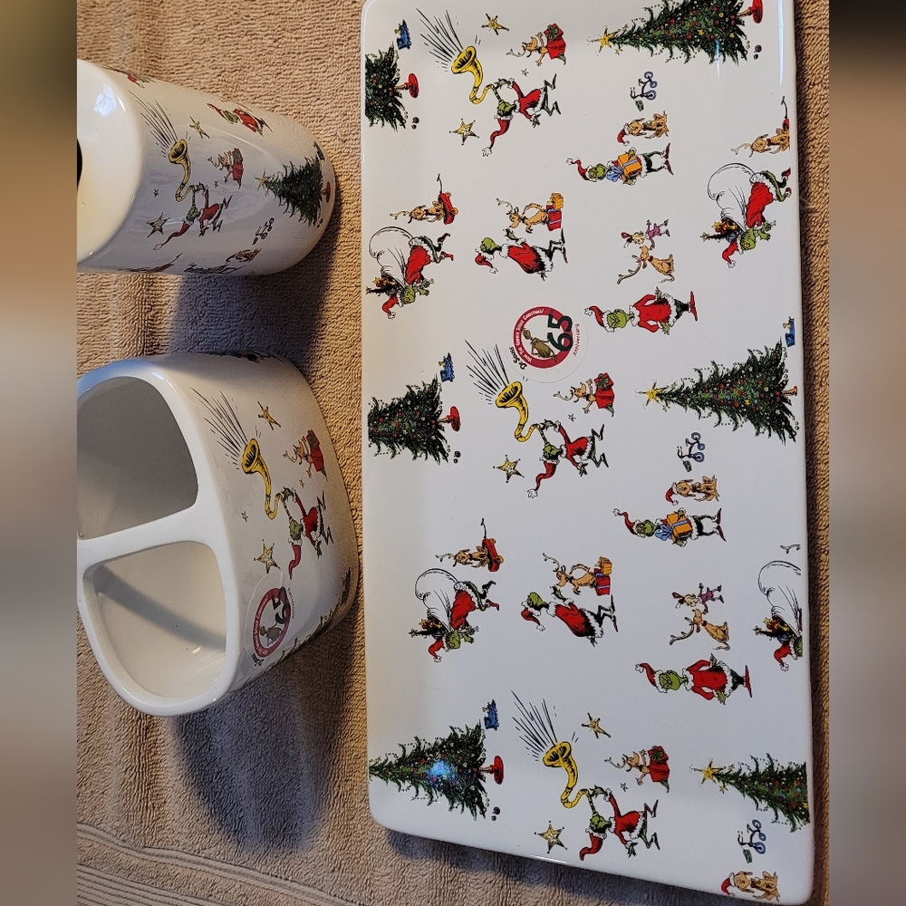 The Grinch bath accessories